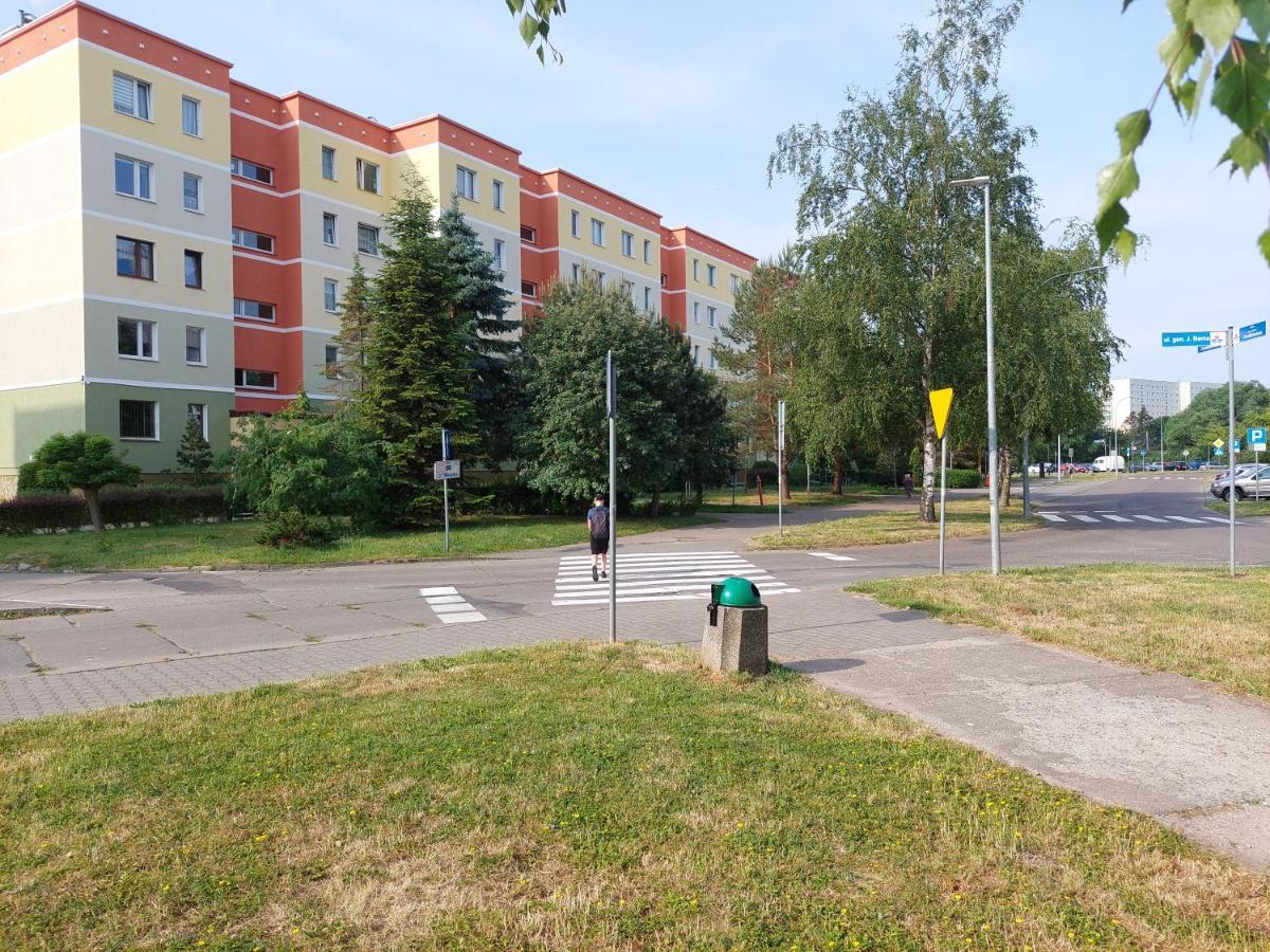 Kolobrzeg Apartament 2-Pokojowy Buitenkant foto